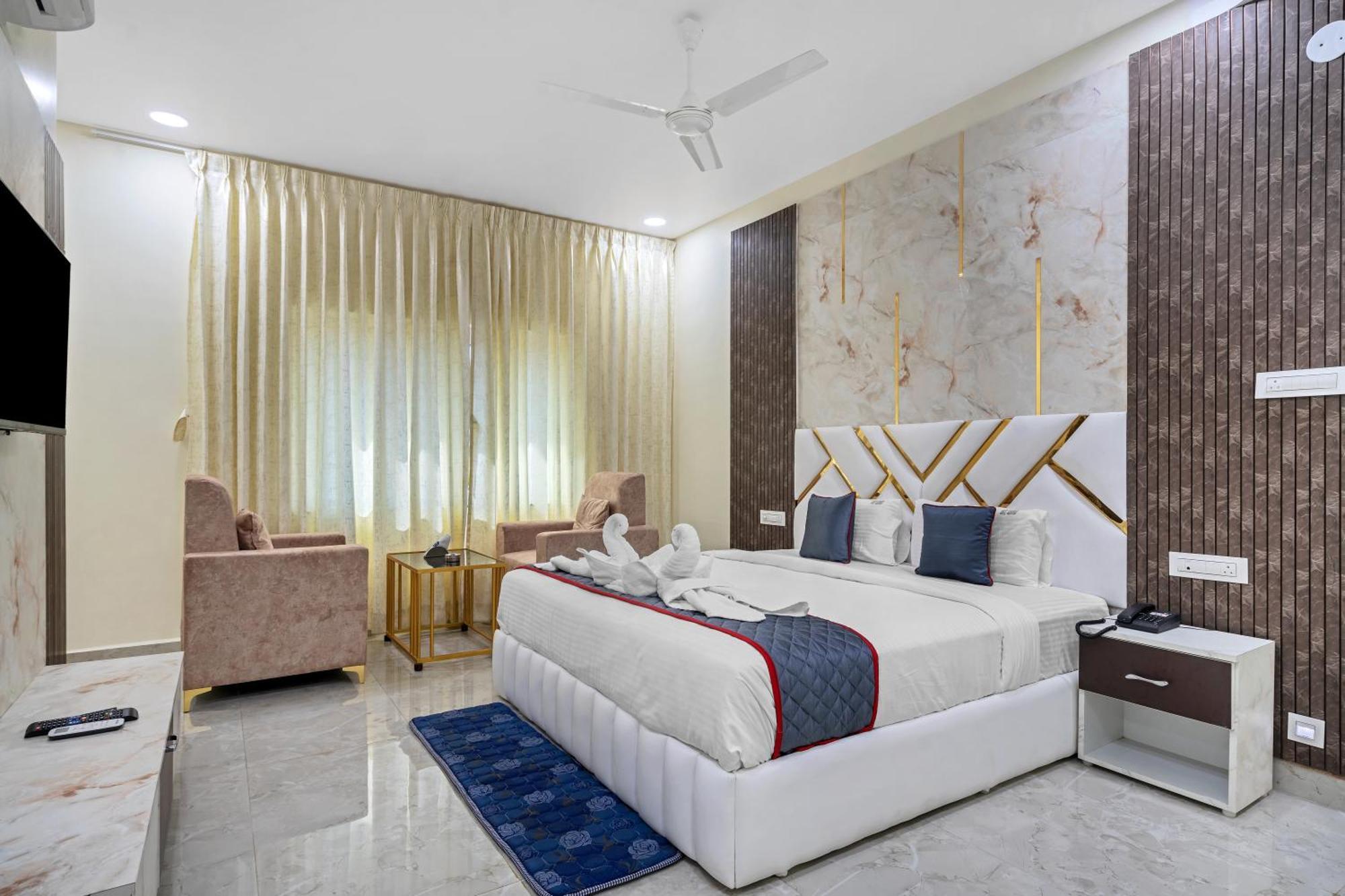 Hotel Sky Land Khammam Eksteriør billede