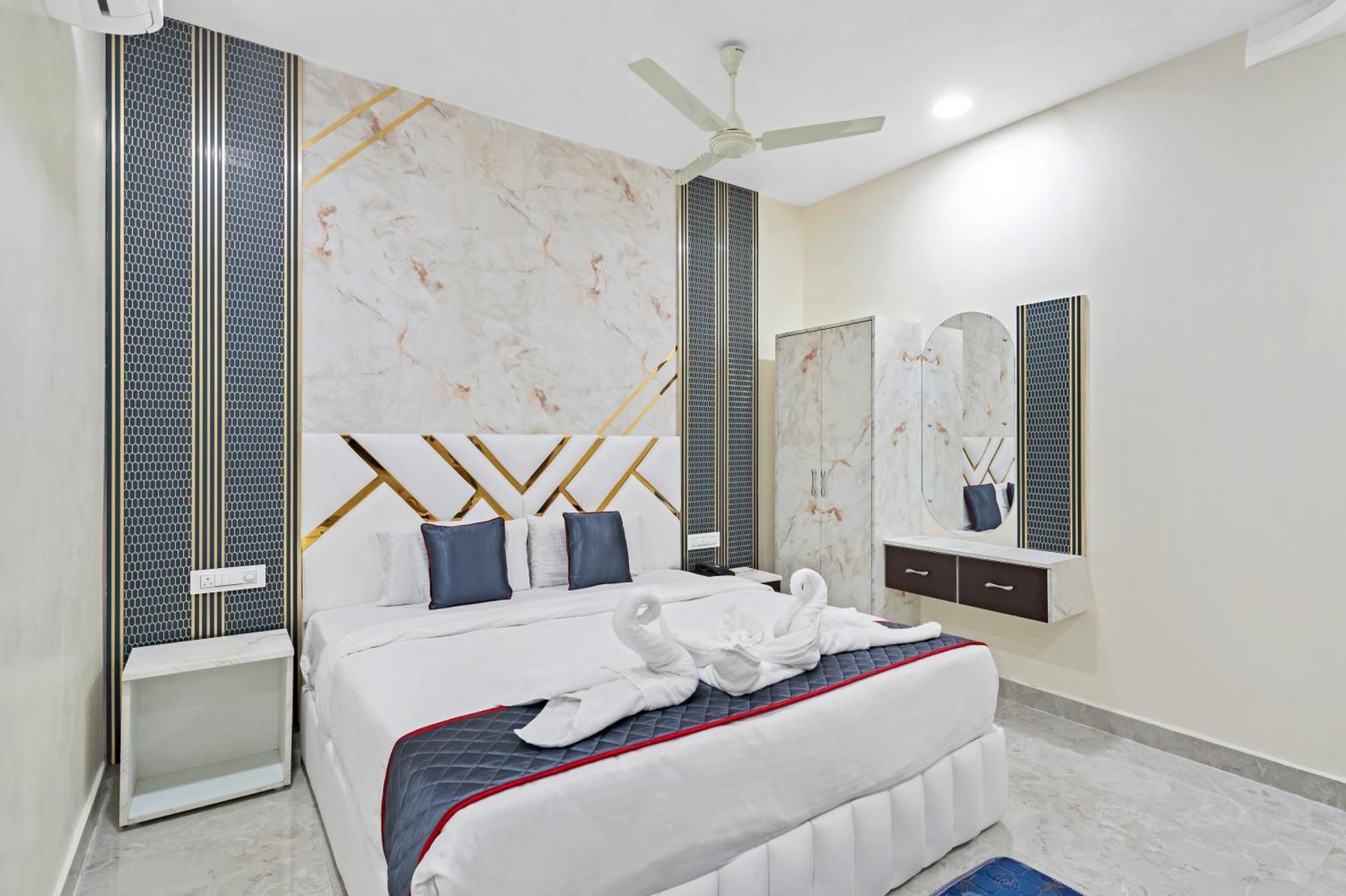 Hotel Sky Land Khammam Eksteriør billede
